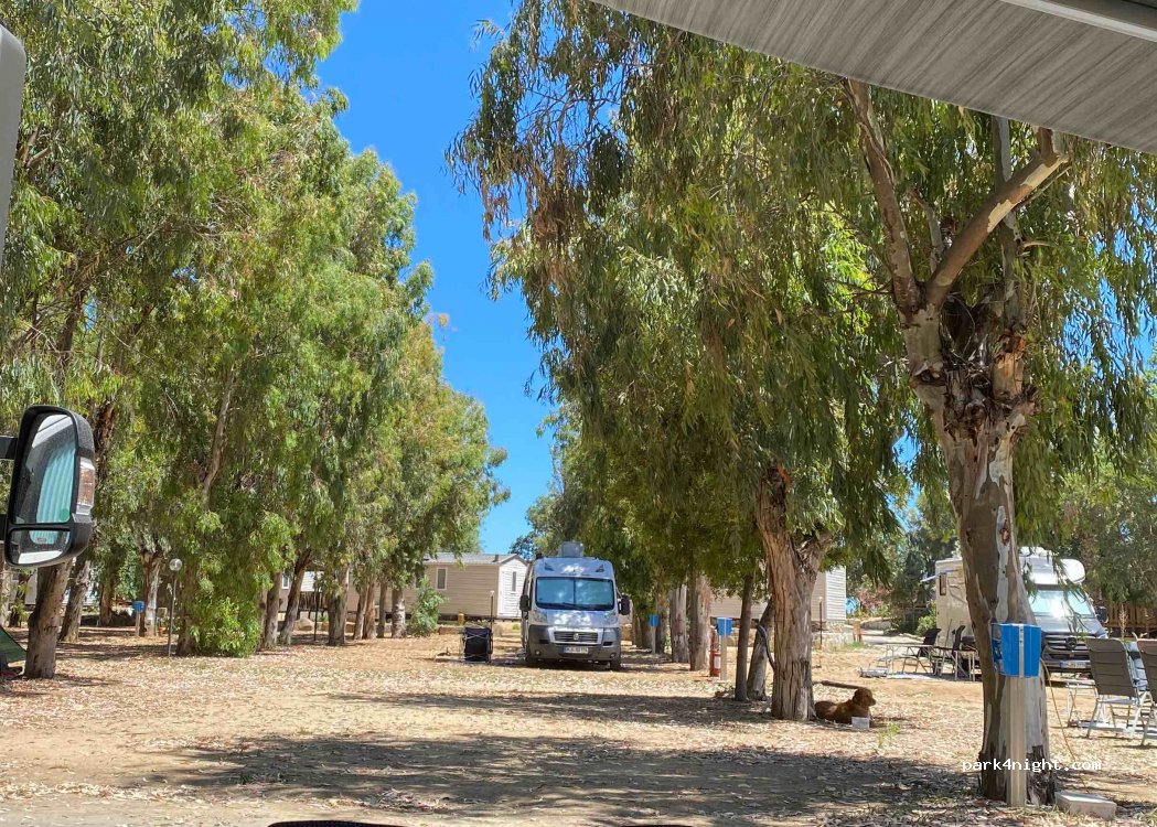 Campeggio Villaggio Sos Flores — foto