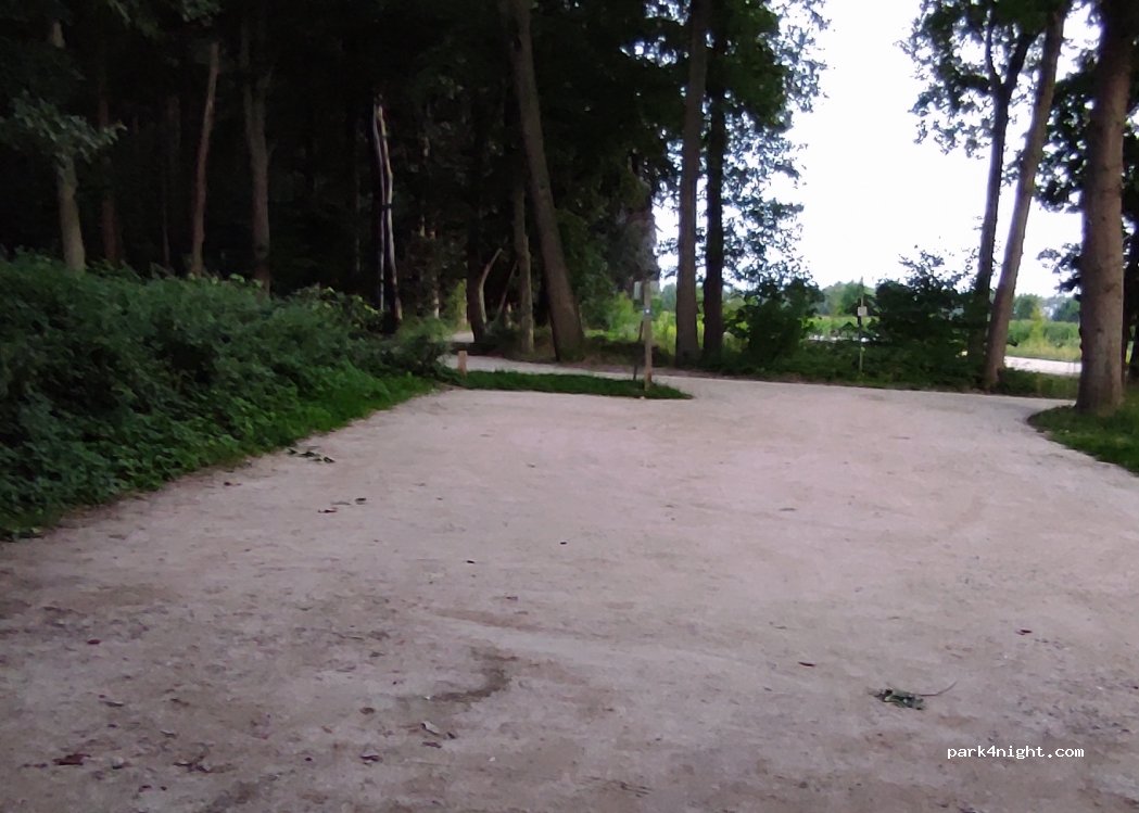 (7078) Megchelen - — foto 2