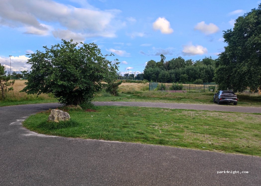 (33270) Floirac - 5 Rue Pierre de Coubertin — foto