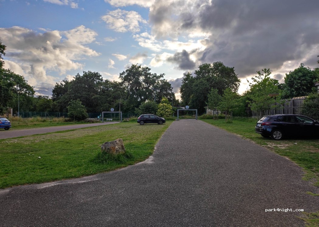 (33270) Floirac - 5 Rue Pierre de Coubertin — foto 4