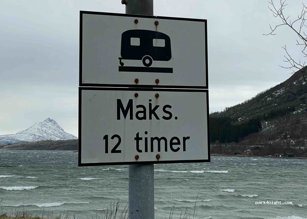 (8735) Stokkvågen - 100 Fylkesvei 17 — foto 2