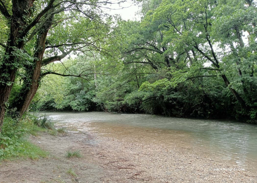 (84170) Monteux - 93 Chemin du Pont Naquet — foto 4