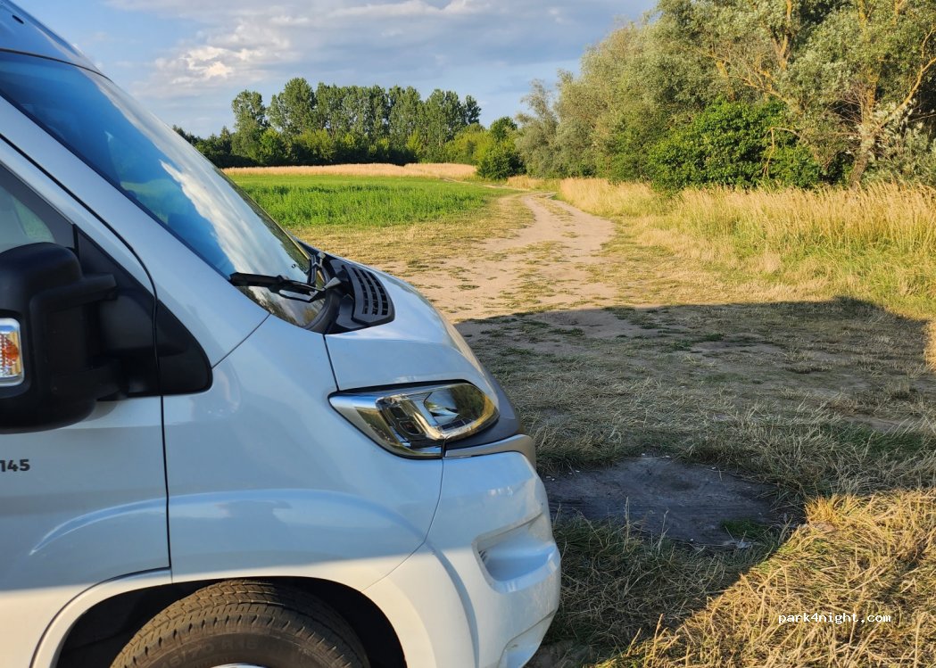 (99-235) Wylazłów - — foto 2