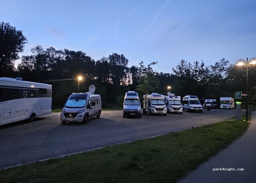 Wohnmobil Stellplatz Melk — foto 3