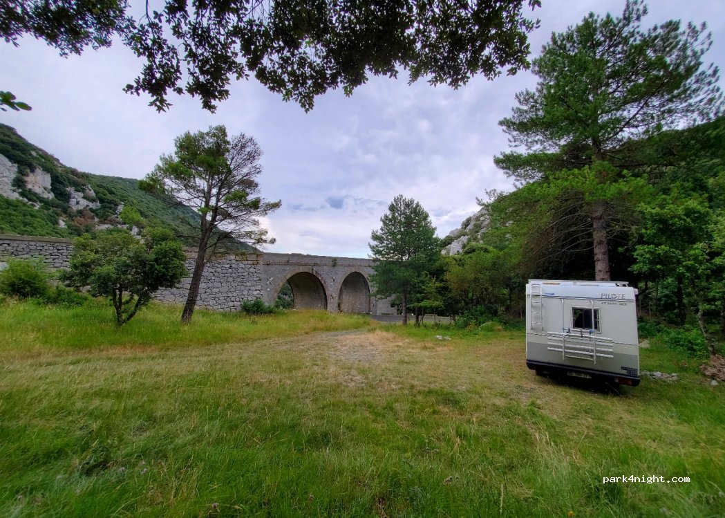 (66220) Caudiès-de-Fenouillèdes - D9 — foto 3