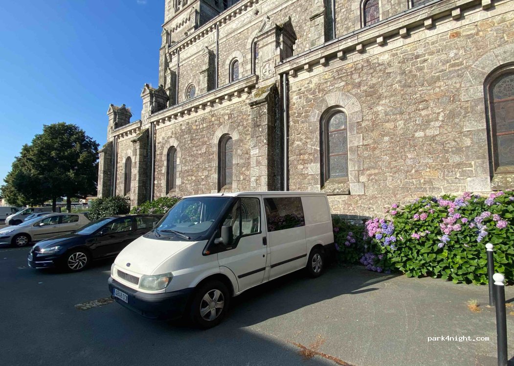 (85170) Les Lucs-sur-Boulogne - 937 Place Mercier de Grammont — foto 2
