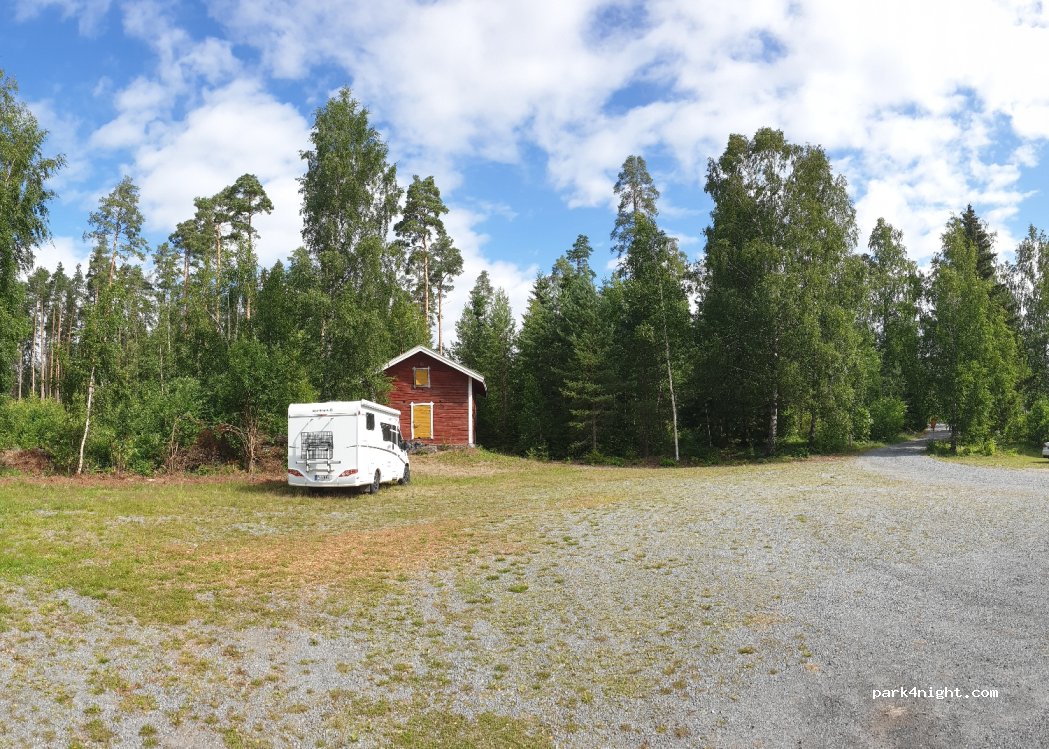 (31900) Punkalaidun - 2 Koiramäentie — foto