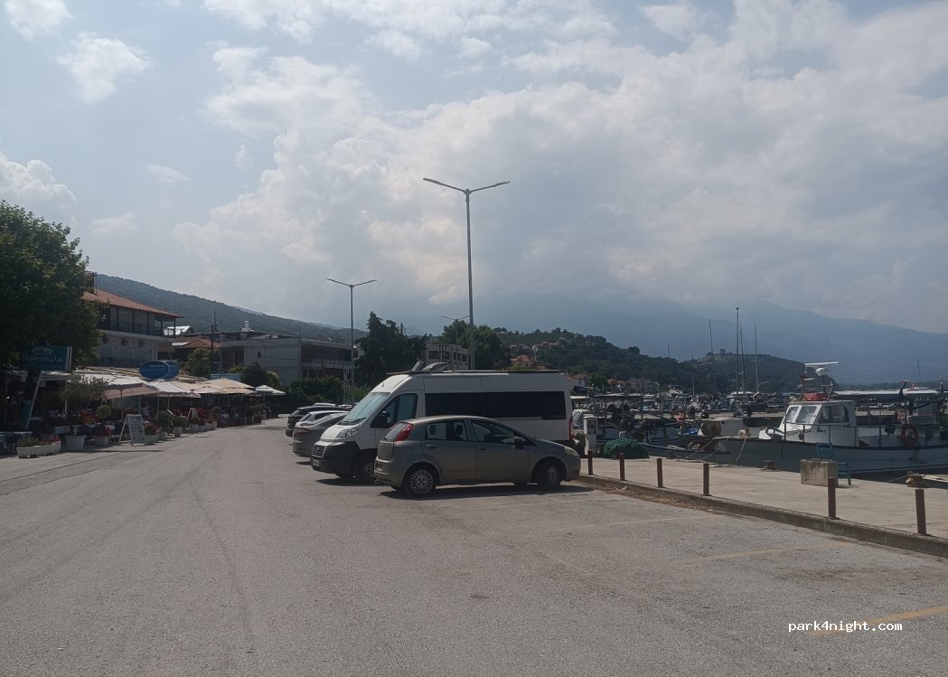 (600 65) Platamonas - 76 Odos Karamanli — foto 2