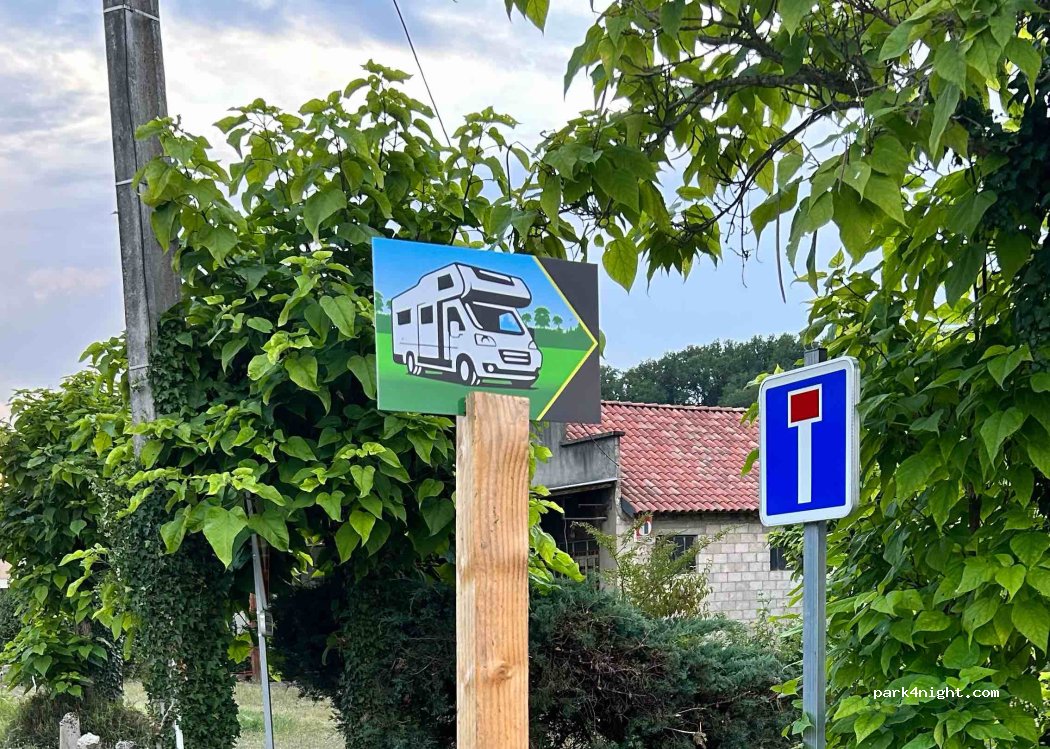 (24330) La Douze - 551 Route de la Culture les Versannes — foto