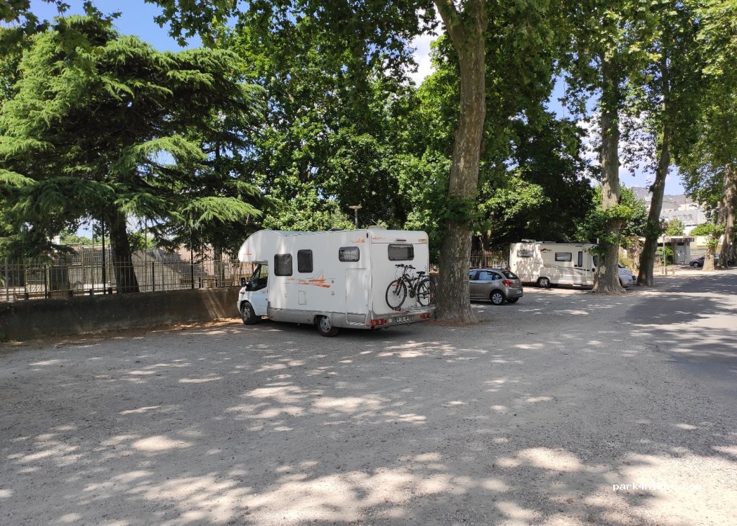 (45110) Châteauneuf-sur-Loire - Rue Paul Carpentier — foto