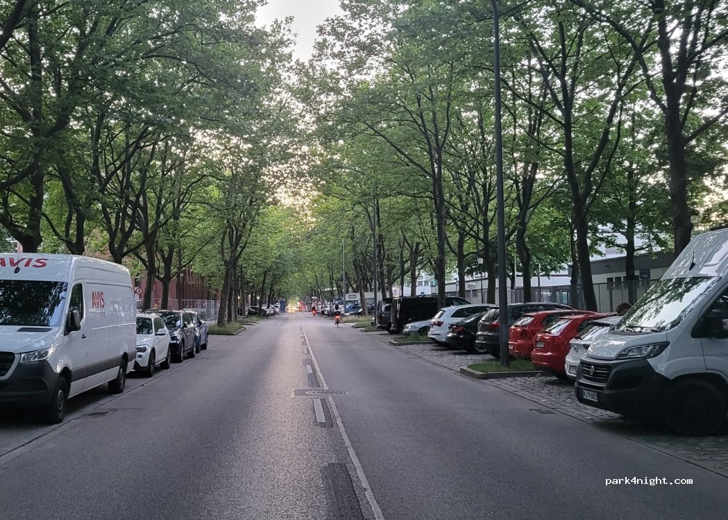 (80797) München - 2 Infanteriestraße — foto
