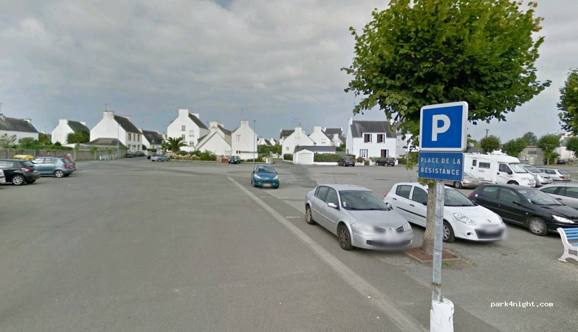 (29740) Plobannalec-Lesconil - 15 Place de la Résistance — foto