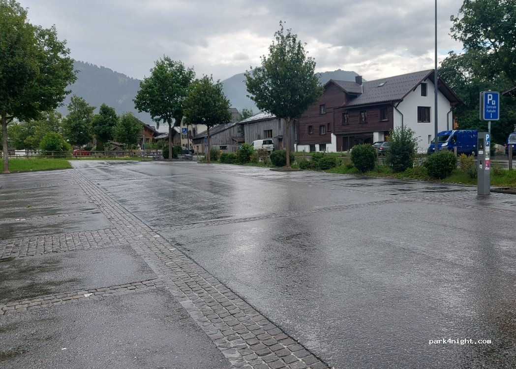 (3792) Saanen - 106 Dorfstrasse — foto