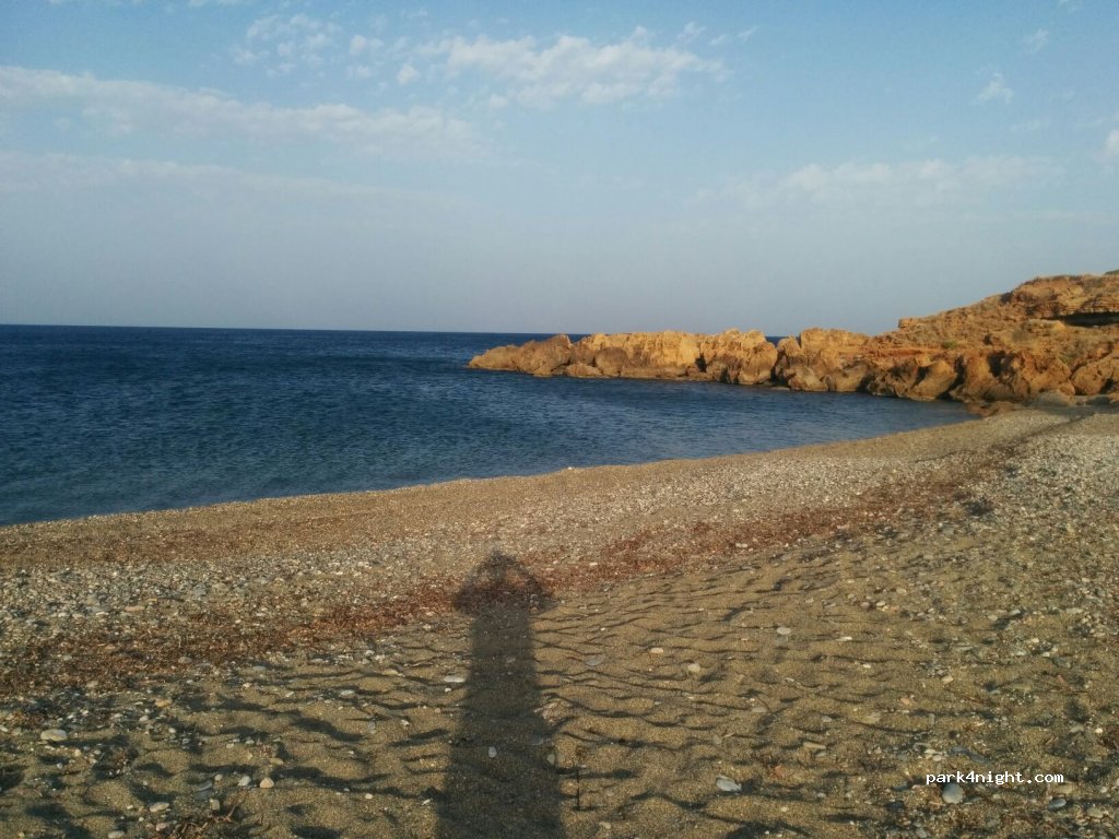 (230 70) Monemvasia - Unnamed Road — foto 2
