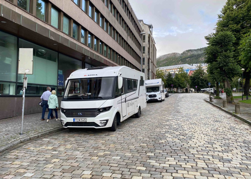 (5003) Bergen - 10/12 Dreggsallmenningen — foto 2