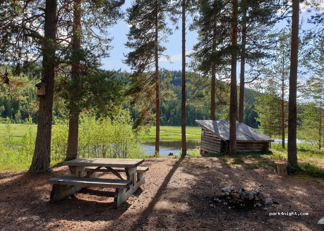 (840 60) Bräcke - — foto