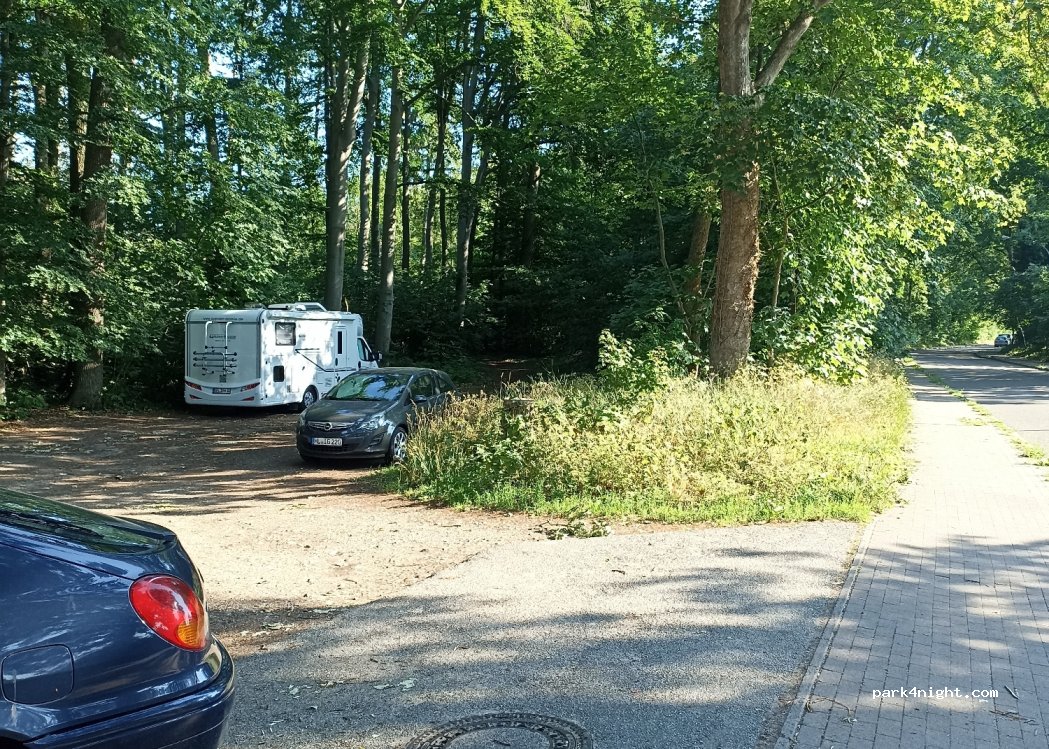 (23627) Groß Grönau - 2 Blankenseer Straße — foto 2