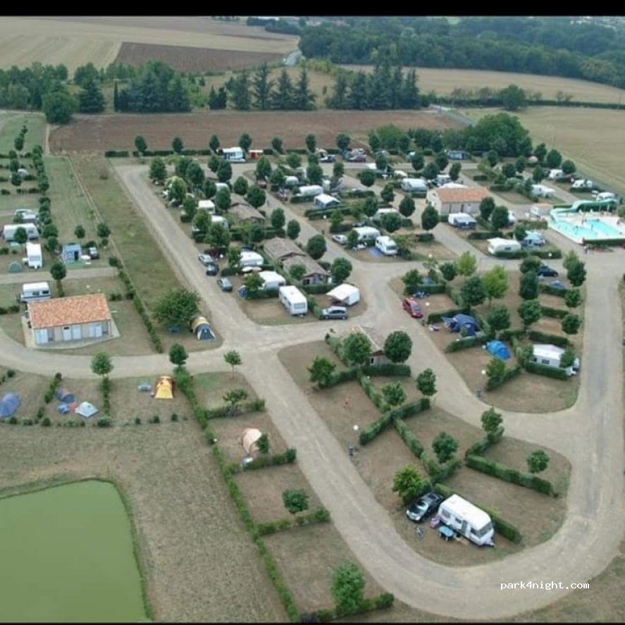 Camping Le Futuriste — foto