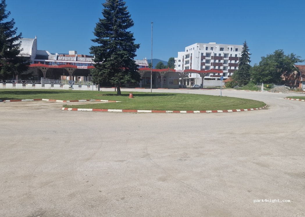 (36210) Vrnjačka Banja - Unnamed Road — foto