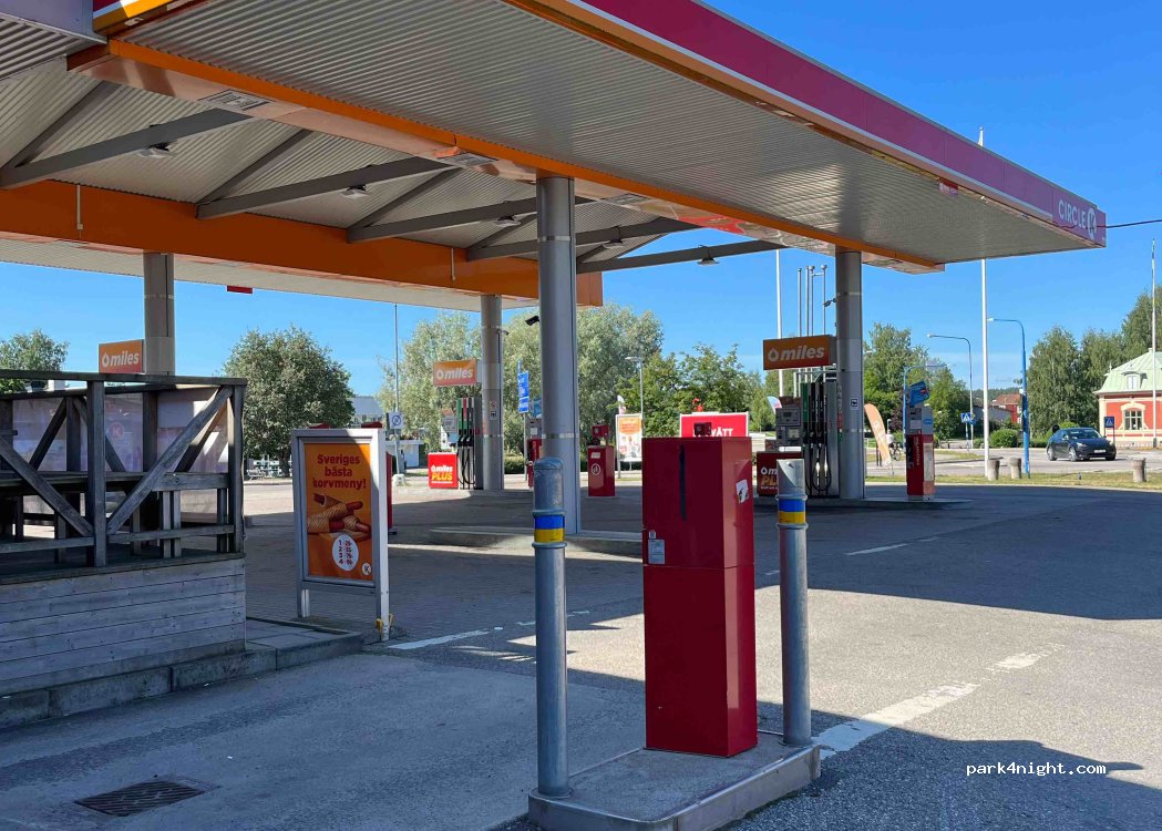 (827 30) Ljusdal - 8 Gamla Kyrkogatan — foto