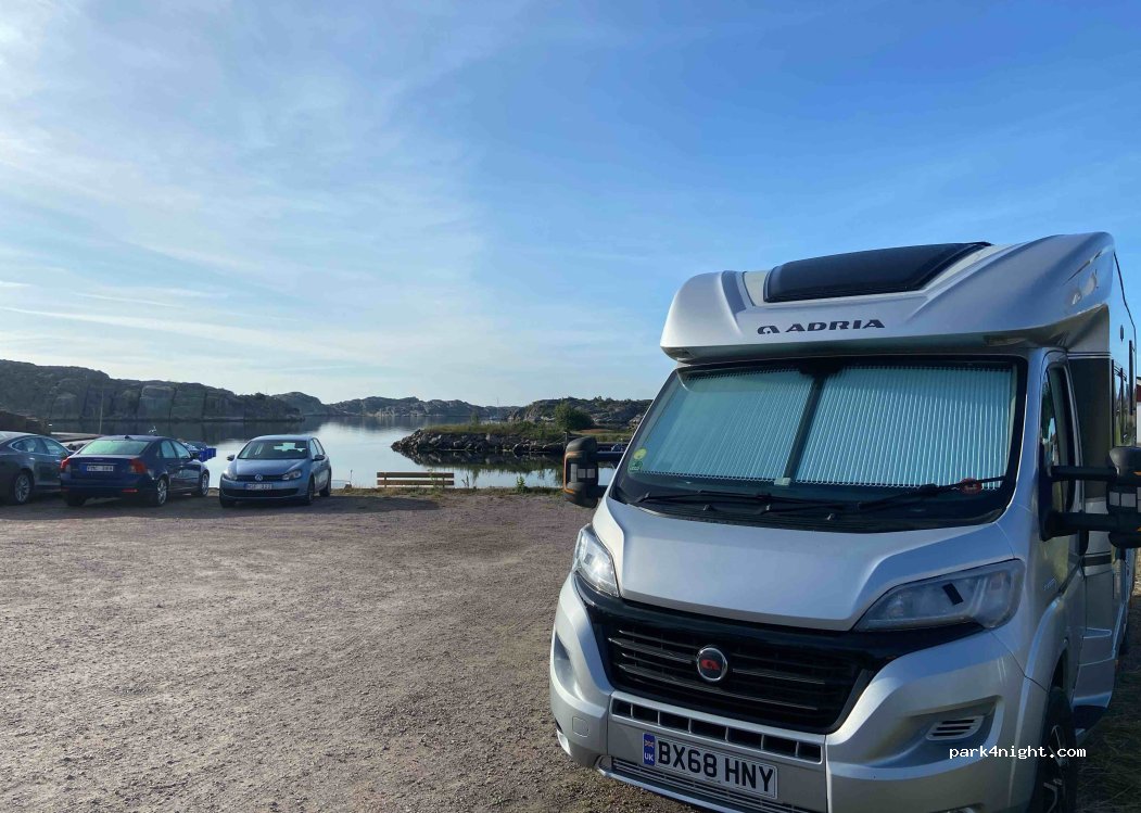 (456 42) Kungshamn - 1 Lerdalsvägen — foto