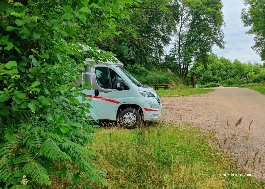 (58230) Ouroux-en-Morvan - 2 Route des Borbes — foto