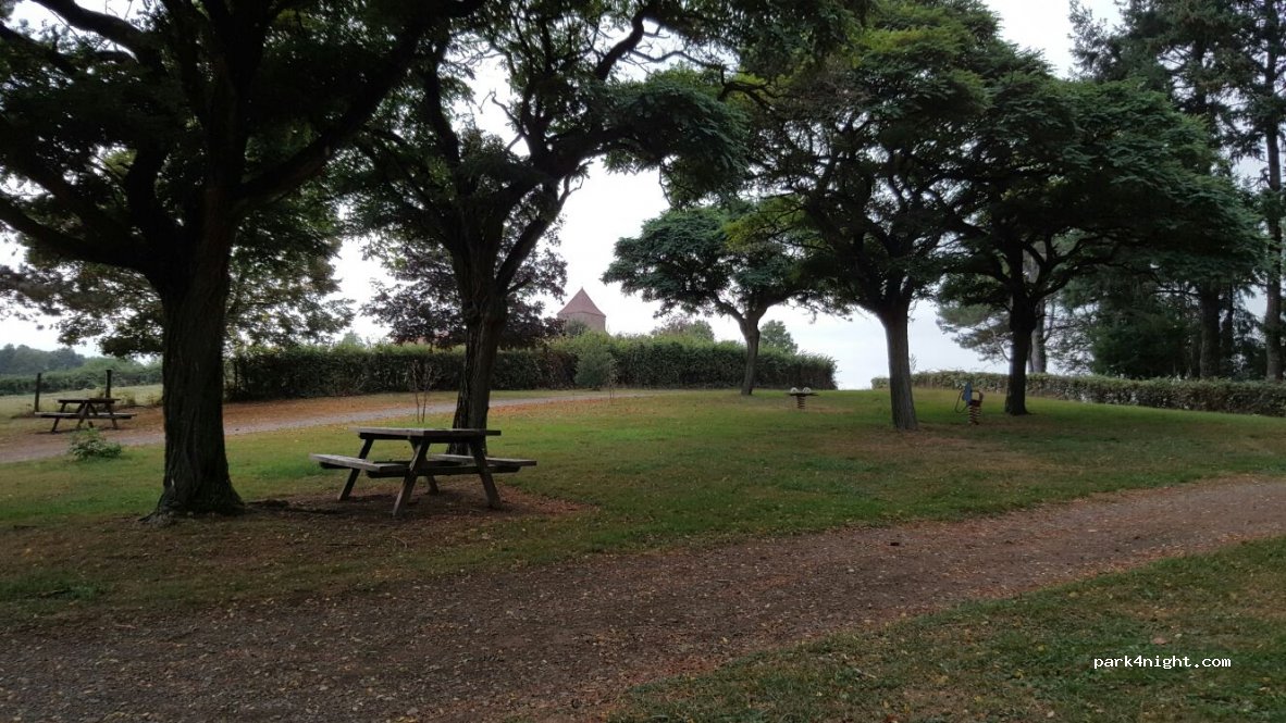 (03220) Saint-Léon - Champ Bour — foto