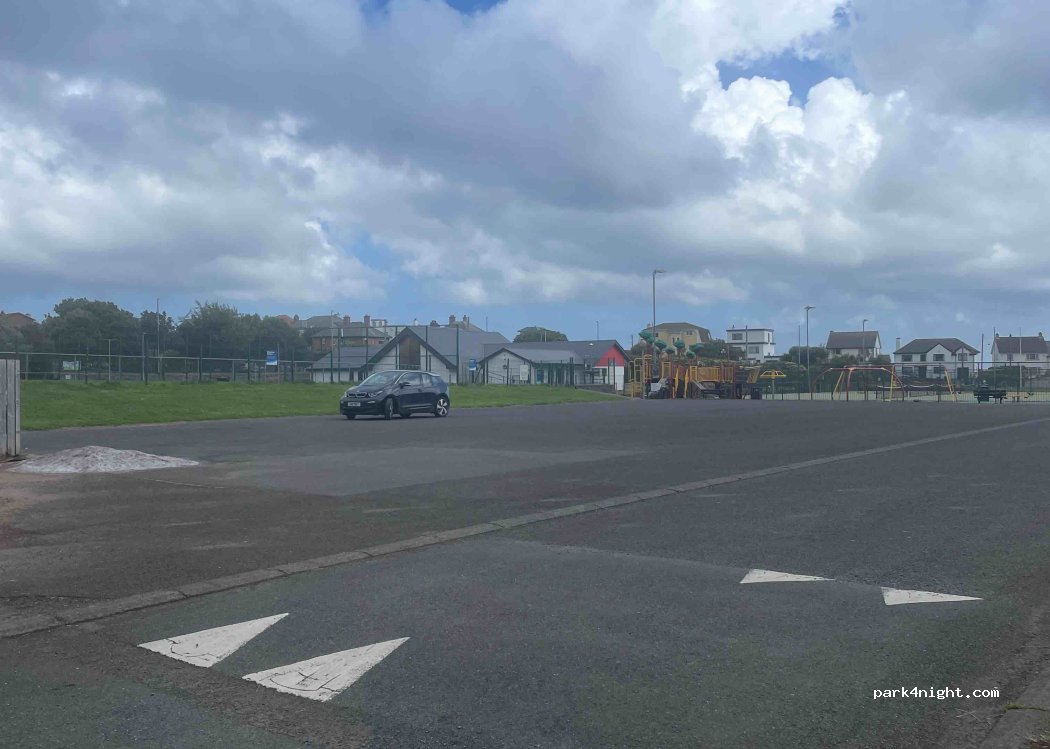(BT38 9NA) Whitehead - 1 Castleview Road — foto