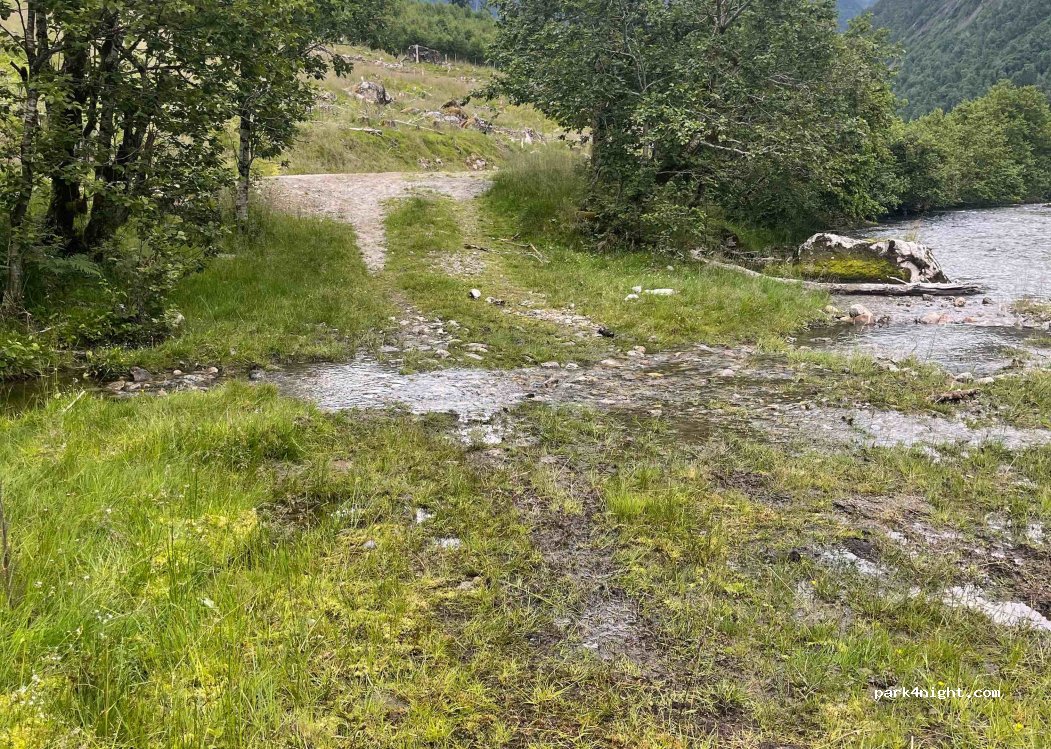 (6848) Fjærland - Unnamed Road — foto
