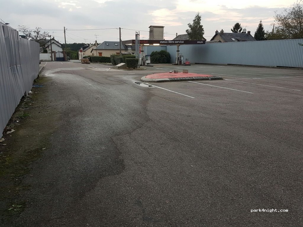 (27190) Conches-en-Ouche - 22 Rue Godefroy de Bouillon — foto 2