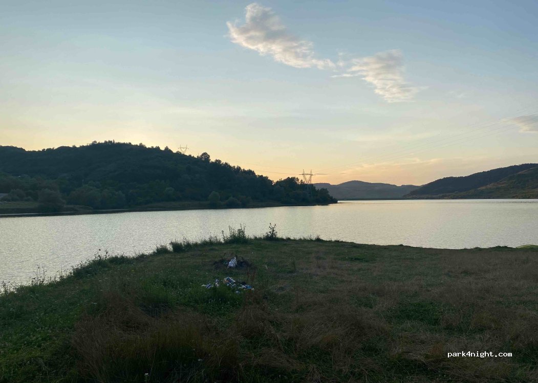 (547535) Sângeorgiu de Pădure - — foto