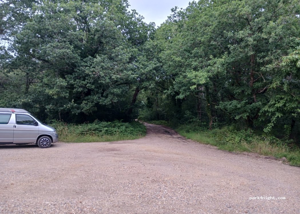 (GU17 0AW) Yateley - — foto 2