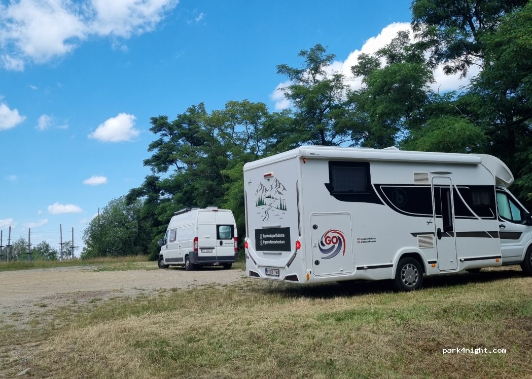 (57-215) Srebrna Góra - 41 Kąpielowa — foto