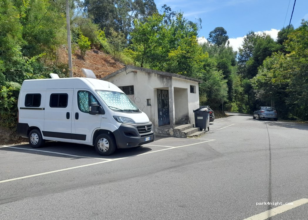 (4990-655) Labruja - 1314 Rua do Santuário do Senhor do Socorro — foto