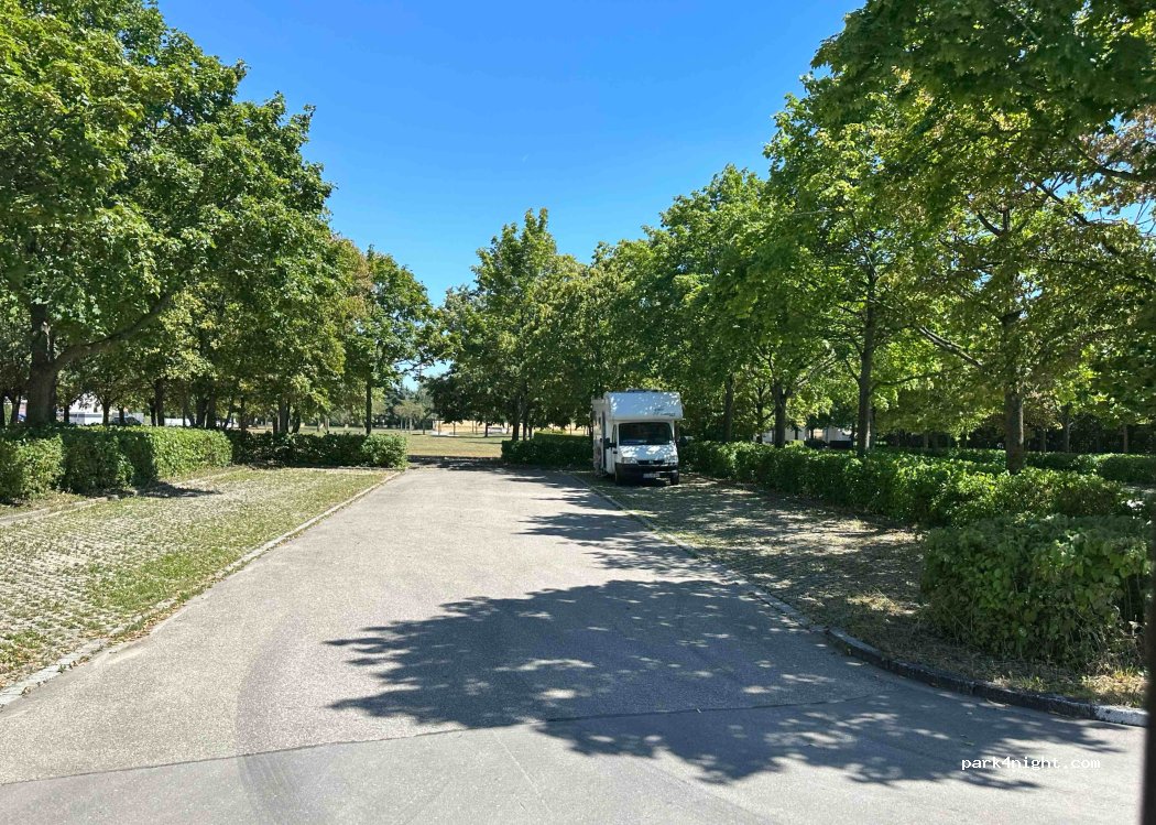 (85055) Ingolstadt - 18 Nibelungenstraße — foto