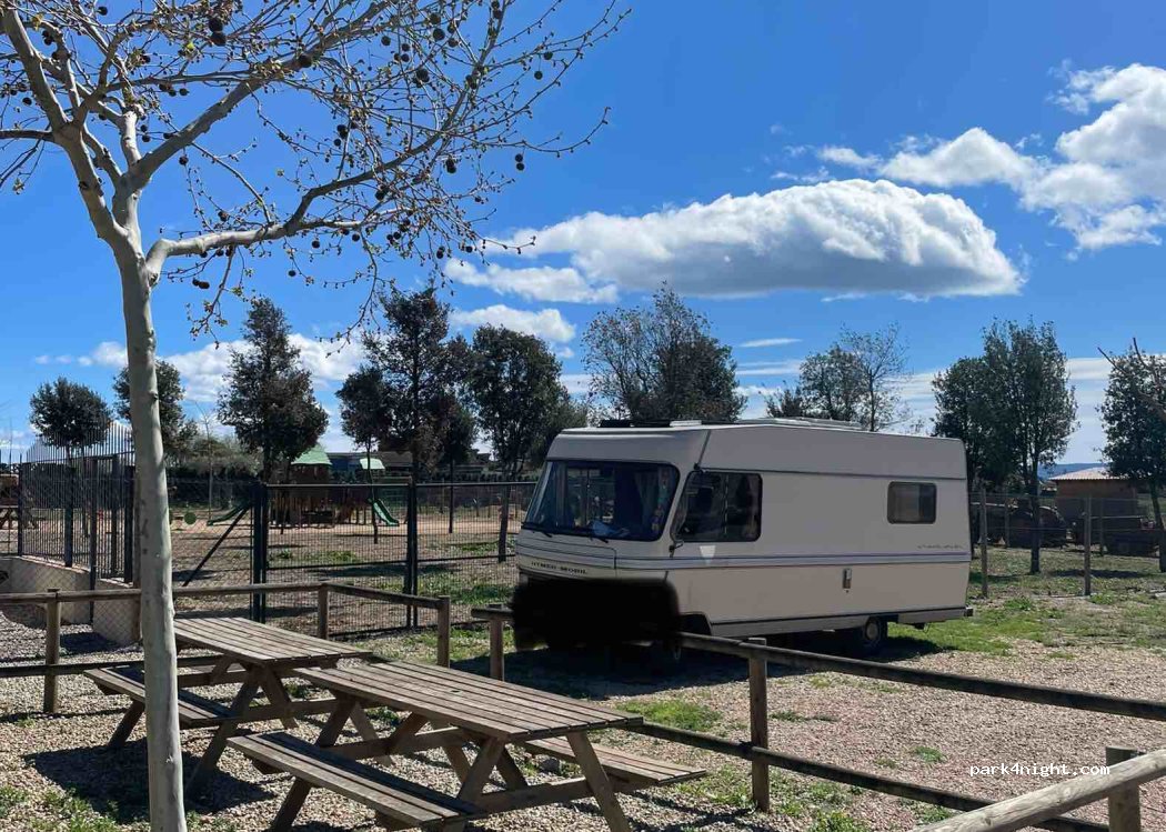 Àrea d'Autocaravanes de l'Agrobotiga Mas Bes — foto 4