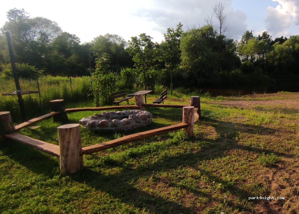 Camping Roztocze - Camper Park Pole namiotowe — foto