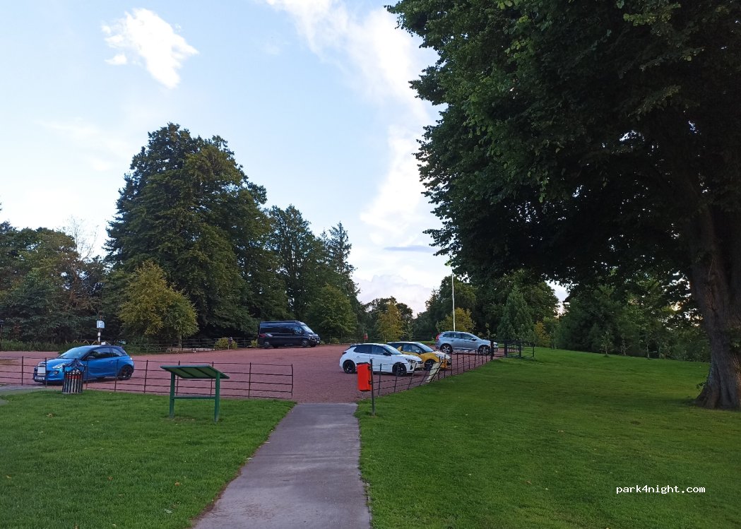 (ML11 9EG) Lanark - Saint Patrick's Road — foto