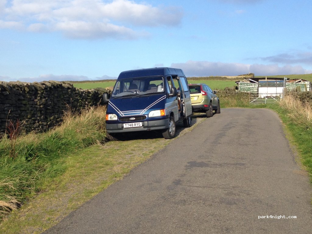 (SK13 6JZ)  - Monks' Road — foto