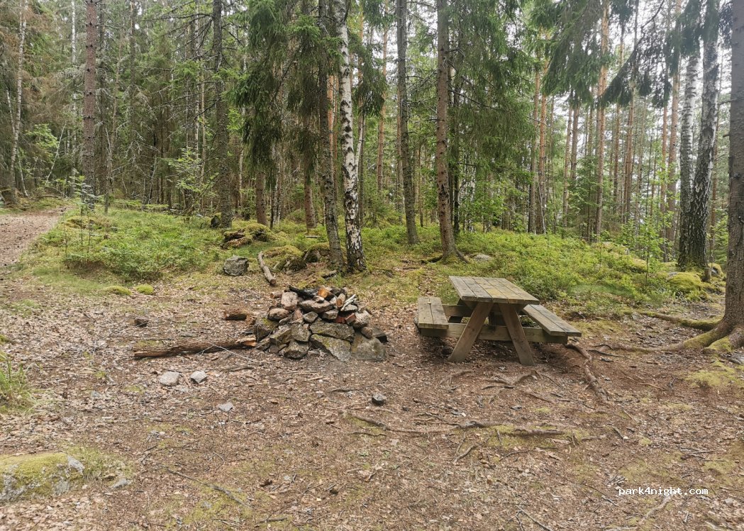 (739 92) Skinnskatteberg - — foto