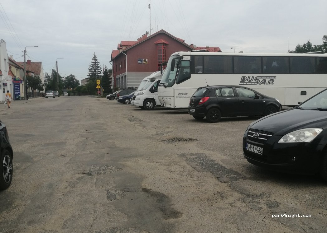 (11-700) Mrągowo - 2 Oficerska — foto