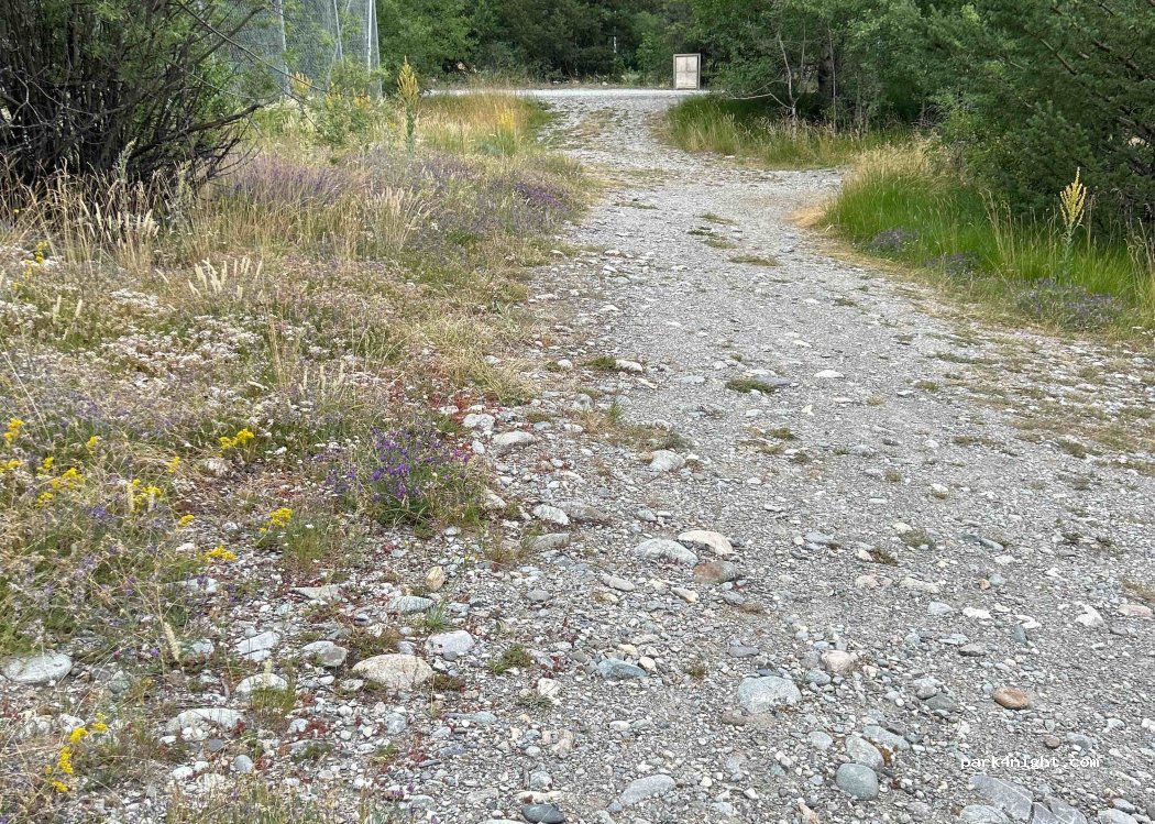 (05240) La Salle-les-Alpes - — foto