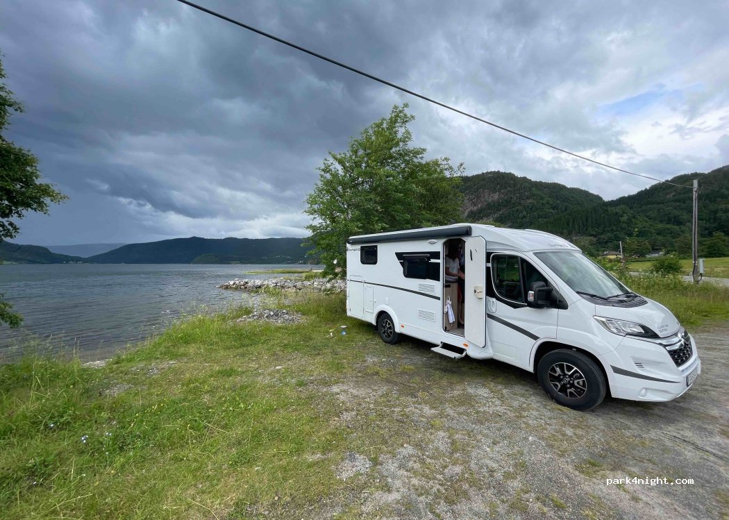 (6686) Valsøybotn - 5 Skogavegen — foto 2