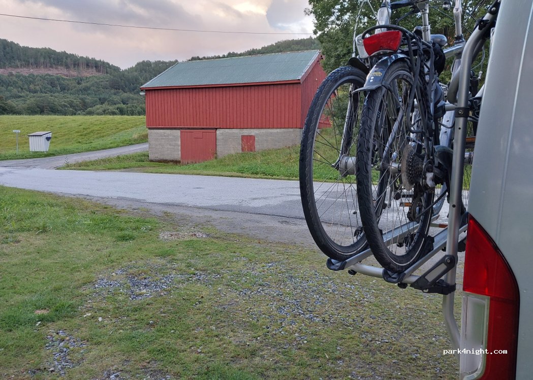 (6686) Valsøybotn - 5 Skogavegen — foto 4