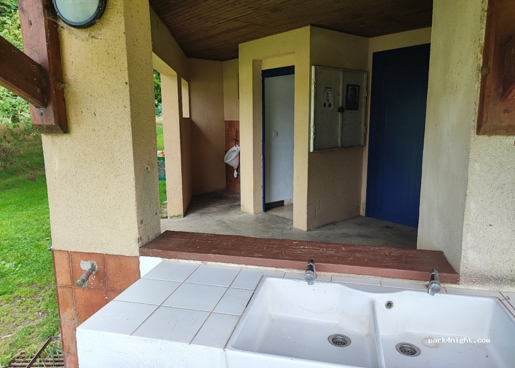 (35190) Trévérien - 3 Le Bourg — foto 4