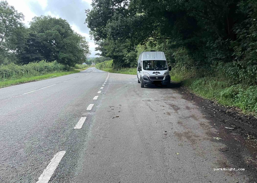 (EX20 4LR) Okehampton - Tavistock Road — foto