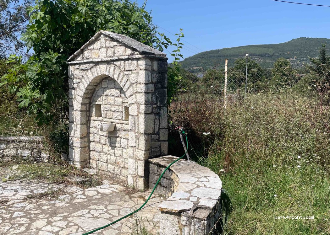 (250 15) Ag. Georgios - Greek National Rd 33 — foto