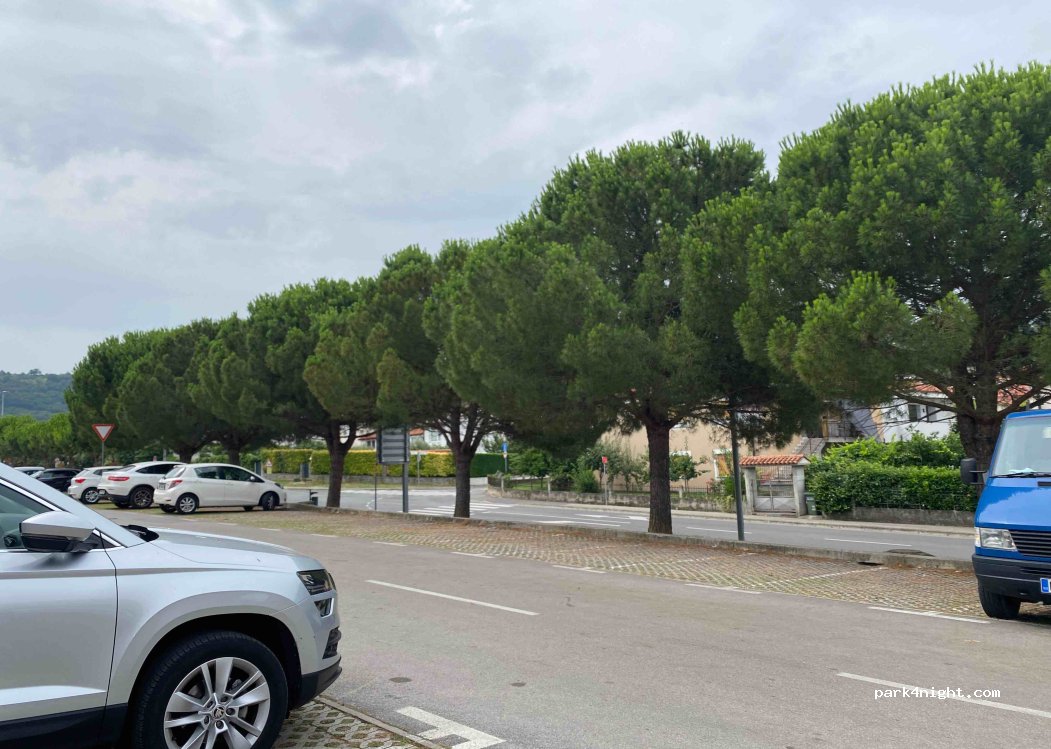 (6310) Izola - 99 Južna cesta — foto 2