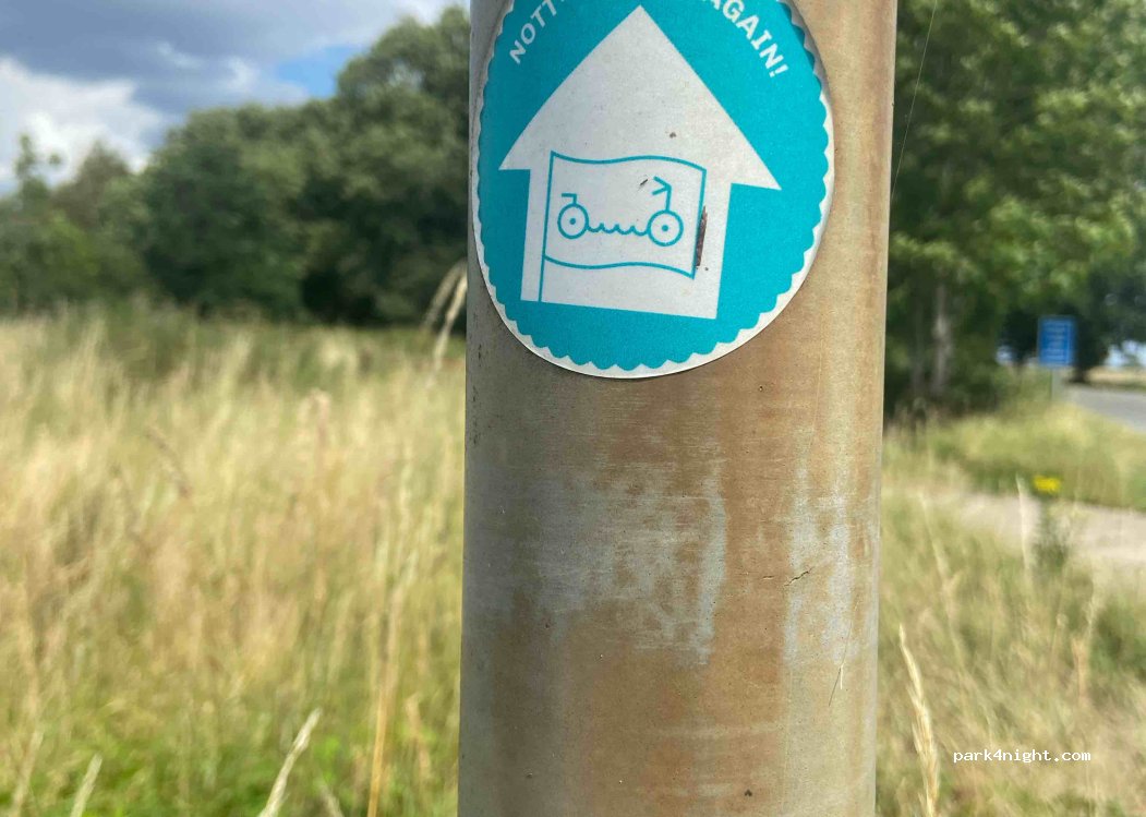 (LN4) Martin - Unnamed Road — foto