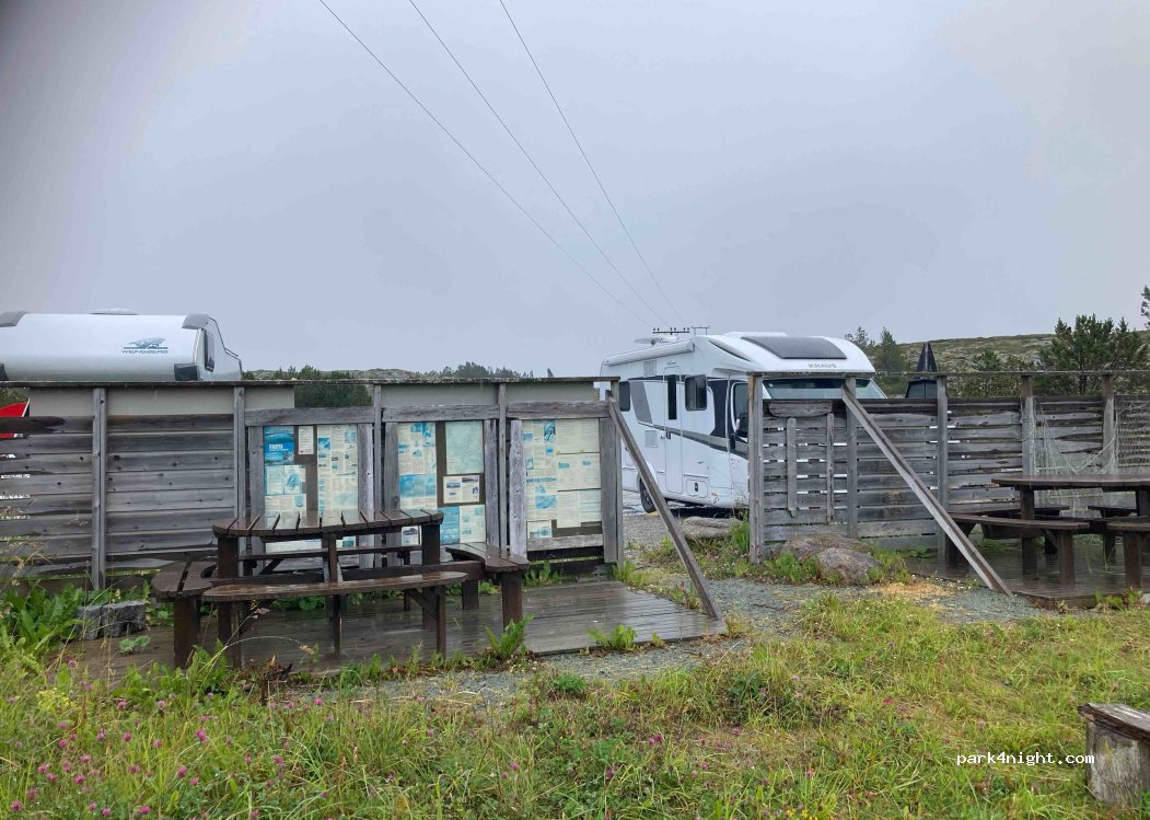 (7273) Norddyrøy - 440 Sekundær Fylkesveg 431 — foto 2